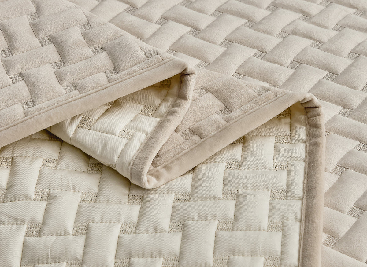 CAYLENE BEDSPREAD - 3 PC SET