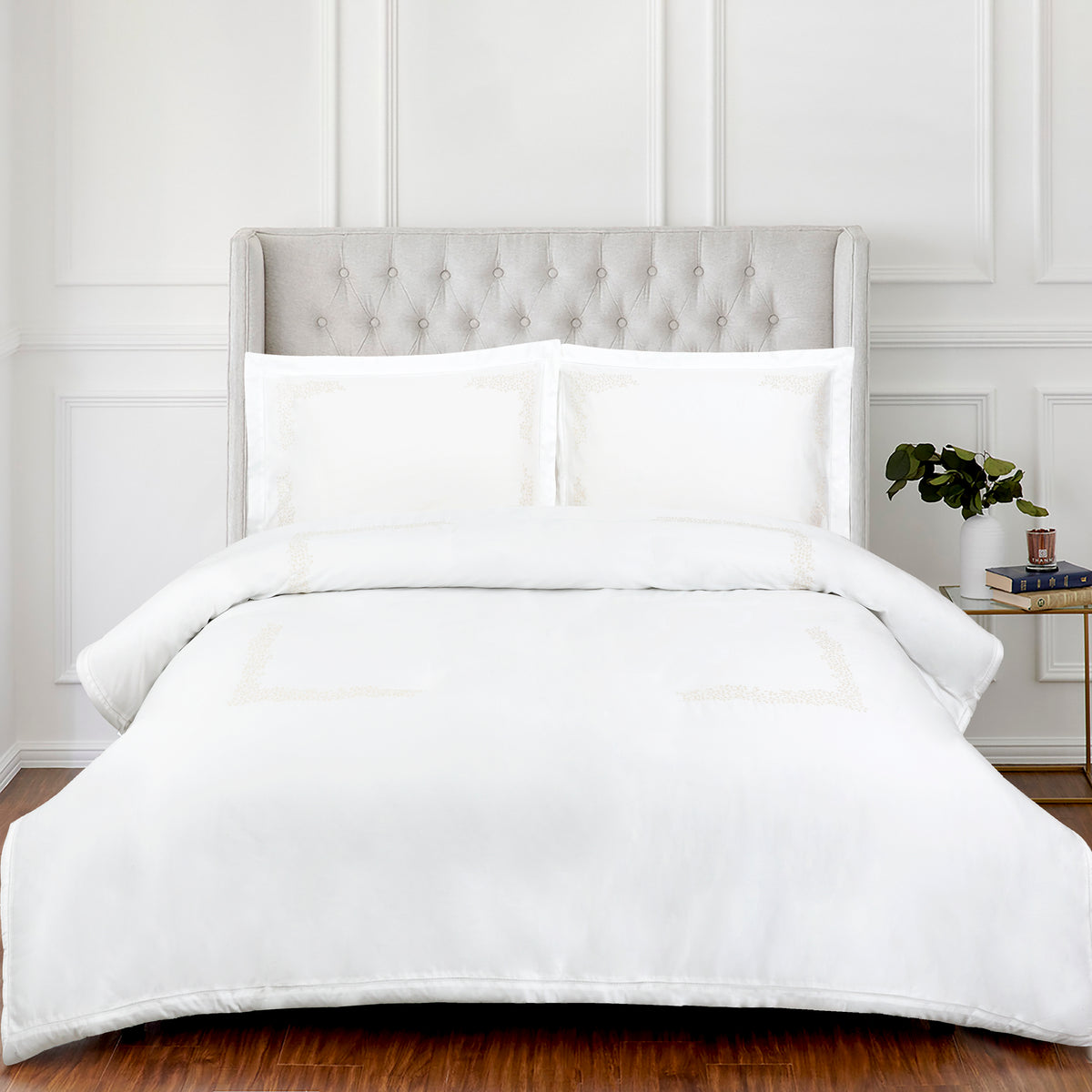 LEANE EMBROIDERED 4PC DUVET COVER SET