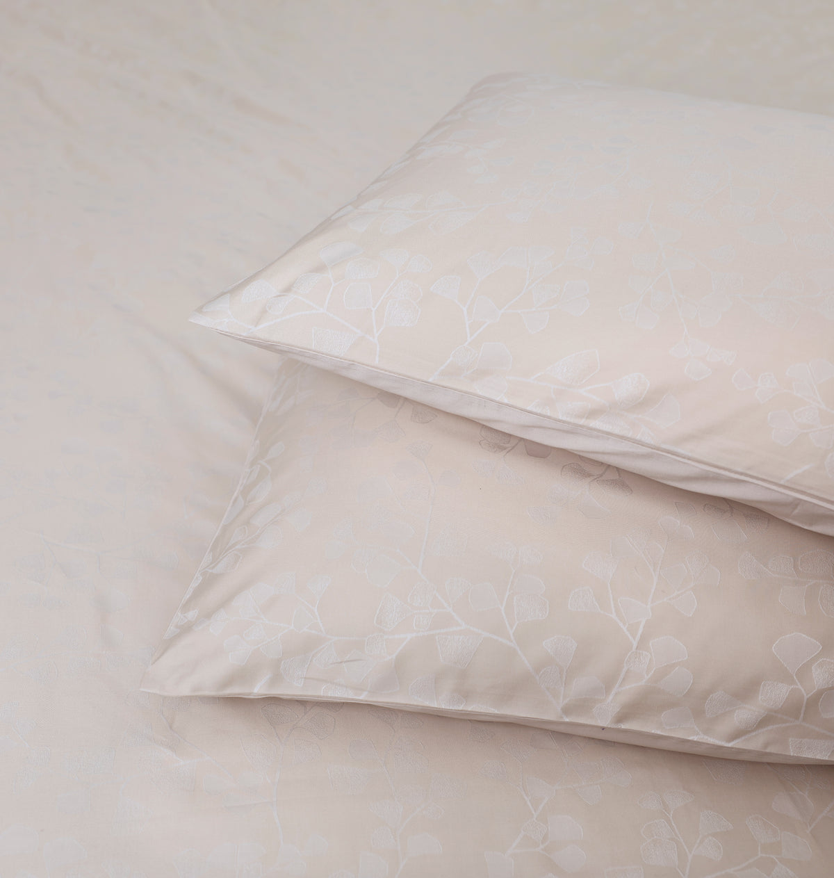 PETALS JACQUARD 4PC DUVET COVER SET