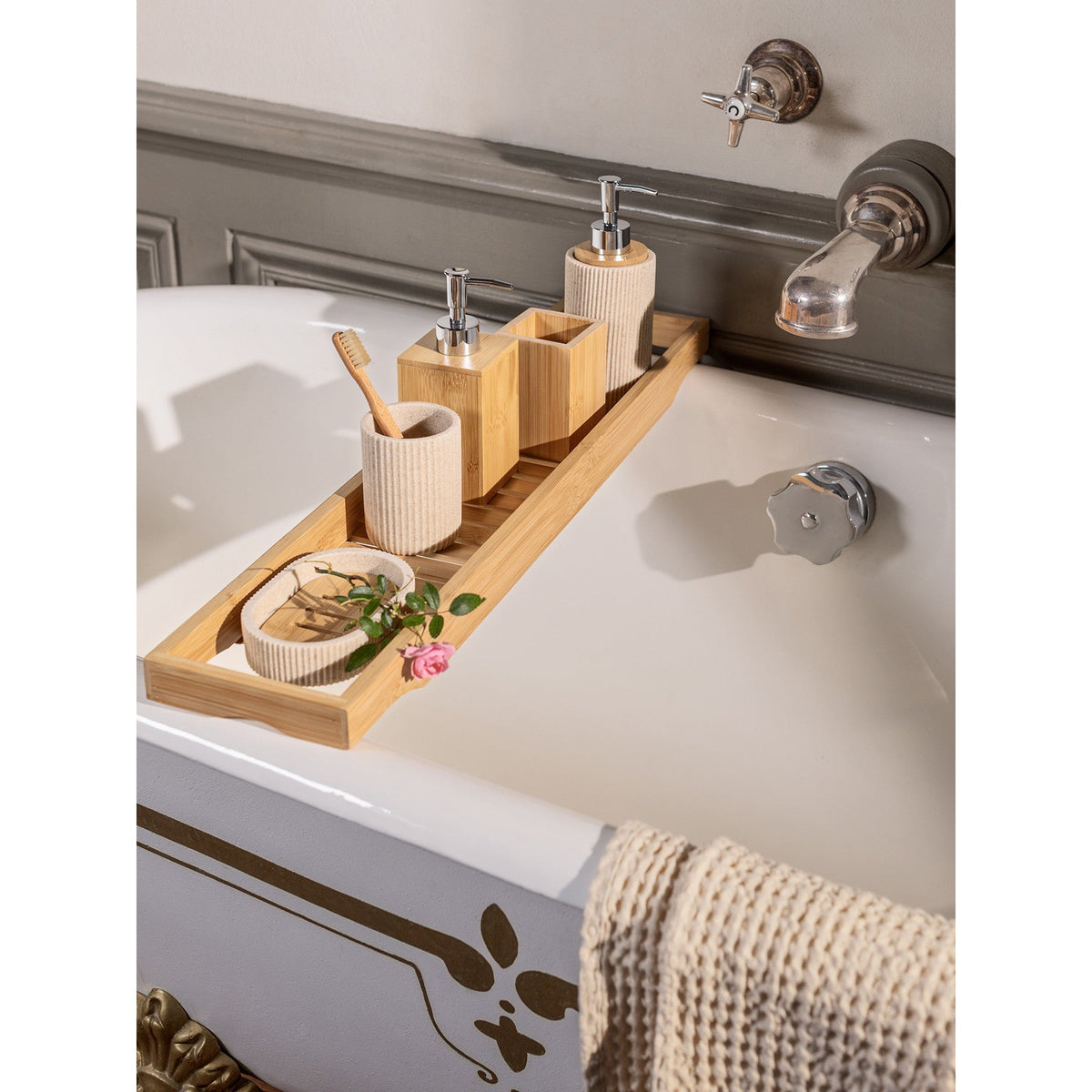 COINCASA TOOTH BRUSH HOLDERS